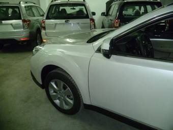 2011 Subaru Outback Wallpapers