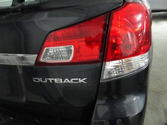 2012 Subaru Outback Photos