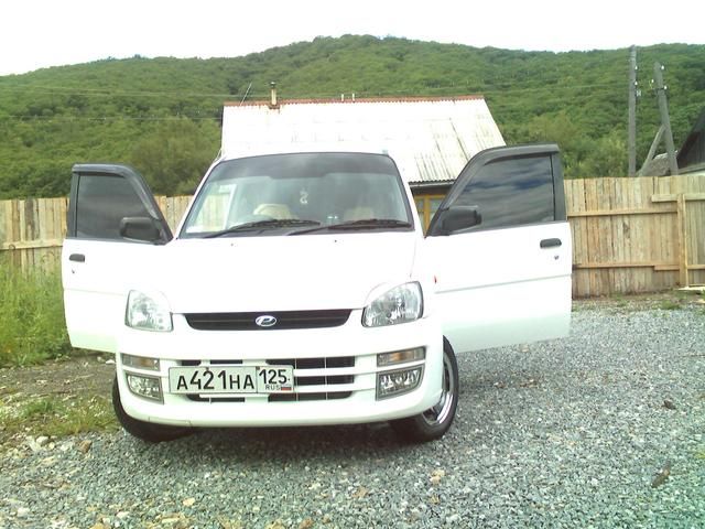 2001 Subaru Pleo