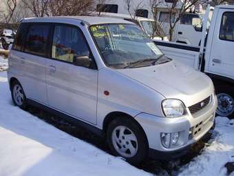 2001 Subaru Pleo Pictures