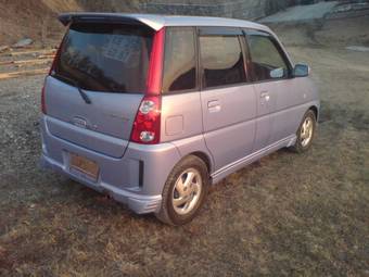2002 Subaru Pleo Pictures