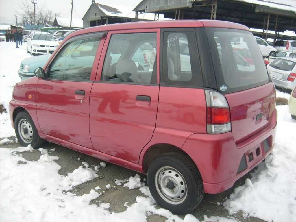 2003 Subaru Pleo