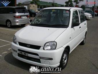 2005 Subaru Pleo Pictures