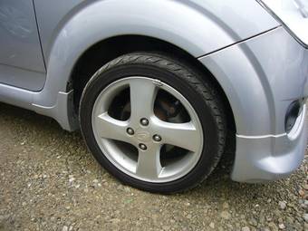 2003 Subaru R2 Photos