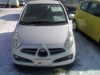 2003 Subaru R2 Pictures