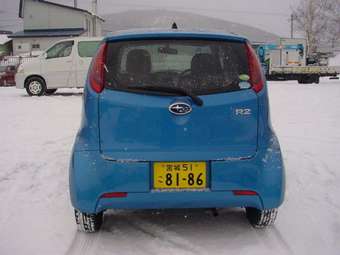 2004 Subaru R2 Pictures