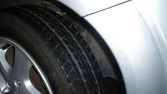 2004 Subaru R2 Images
