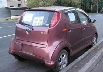 2004 Subaru R2 Pics