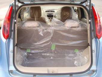 2004 Subaru R2 Photos