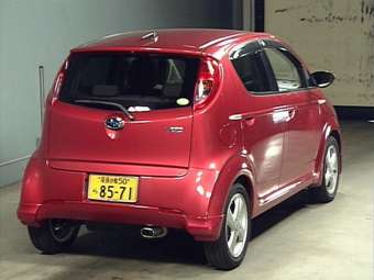 2004 Subaru R2 Pictures