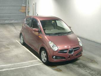 2004 Subaru R2 Pics