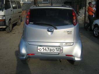 2004 Subaru R2 Photos