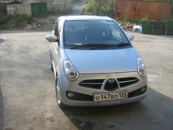 2004 Subaru R2 Pictures