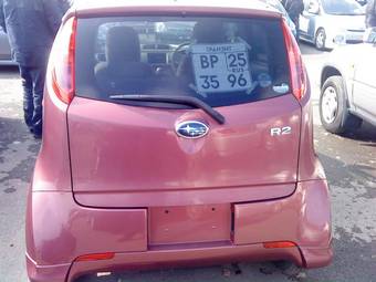 2004 Subaru R2 Pics