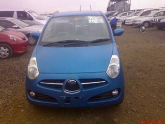 2004 Subaru R2 Photos