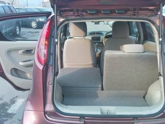 2004 Subaru R2 Pictures