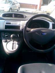 2004 Subaru R2 Photos