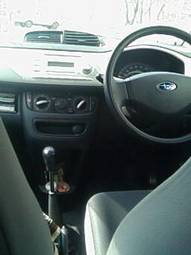 2004 Subaru R2 Photos