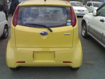 2005 Subaru R2 Pictures