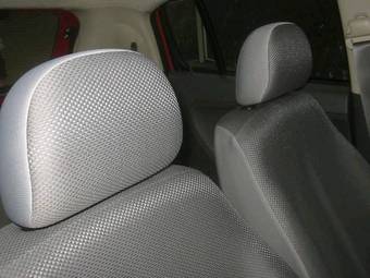 2008 Subaru R2 Pictures
