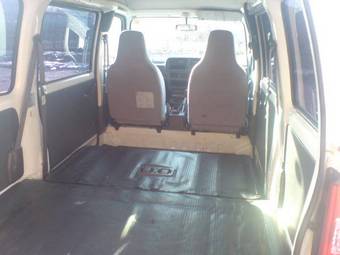 2004 Subaru Sambar Pictures