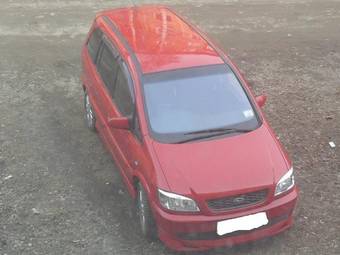 2001 Subaru Traviq Pics