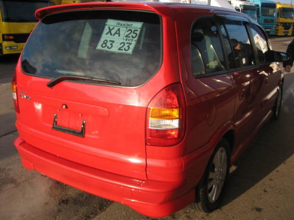 2002 Subaru Traviq