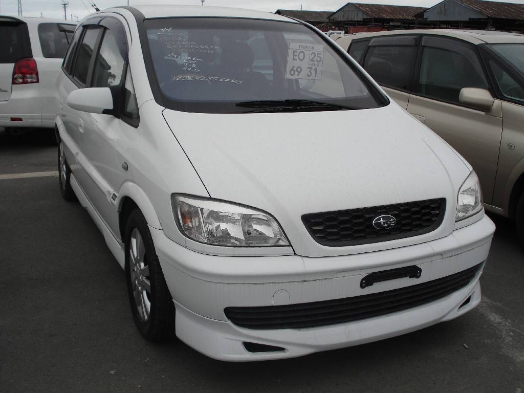 Subaru traviq 2002
