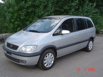 2003 Subaru Traviq