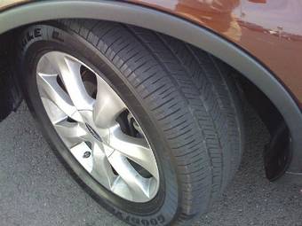 2005 Subaru Tribeca Pictures