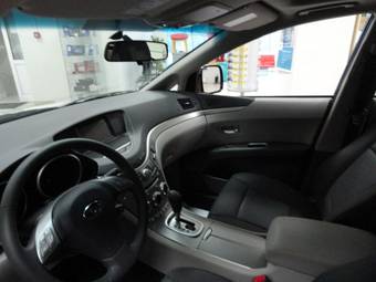 2011 Subaru Tribeca Pictures