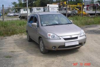 2001 Suzuki Aerio Sedan Pictures