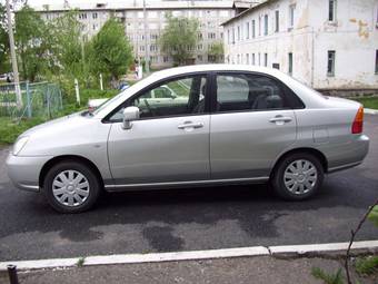 2002 Suzuki Aerio Sedan Photos