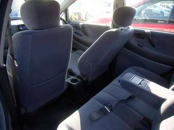 2003 Suzuki Aerio Sedan Pictures