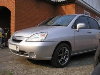 2003 Suzuki Aerio Sedan Photos