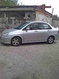 2004 Suzuki Aerio Sedan Photos