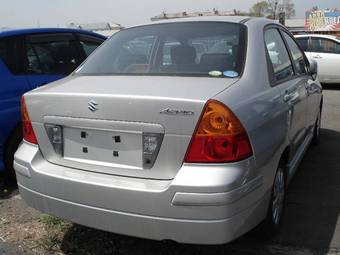 2005 Suzuki Aerio Sedan Pictures