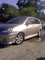 2001 Suzuki Aerio Wagon Photos