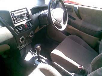 2001 Suzuki Aerio Wagon Photos
