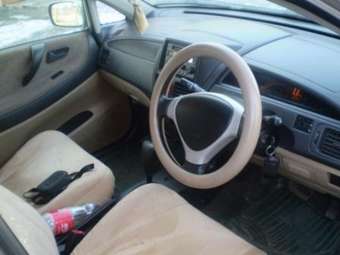 2001 Suzuki Aerio Wagon Photos