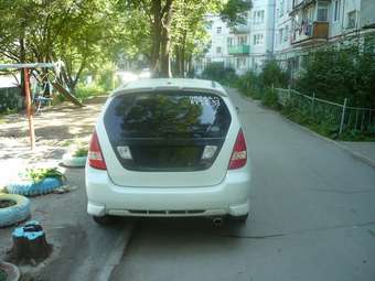 2001 Suzuki Aerio Wagon Pictures
