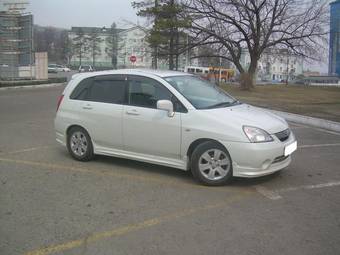 2002 Suzuki Aerio Wagon Pictures