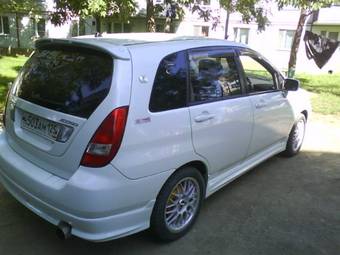 2002 Suzuki Aerio Wagon Photos