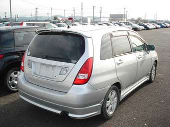 2003 Suzuki Aerio Wagon Pictures