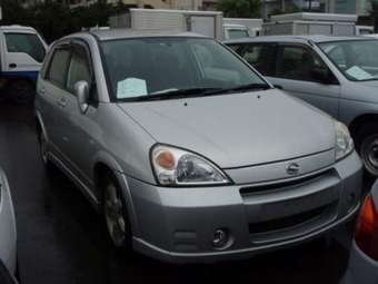 2003 Suzuki Aerio Wagon Pictures