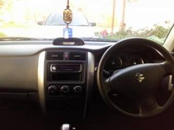 2003 Suzuki Aerio Wagon Photos