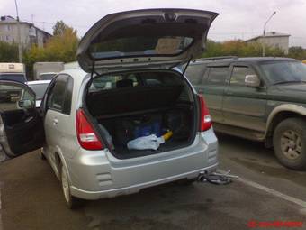 2004 Suzuki Aerio Wagon Photos