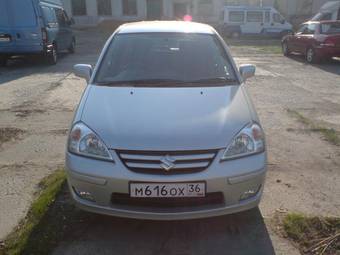 2004 Suzuki Aerio Wagon Pictures