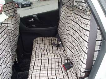 2005 Suzuki Aerio Wagon Images