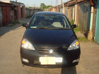 2005 Suzuki Aerio Wagon Photos